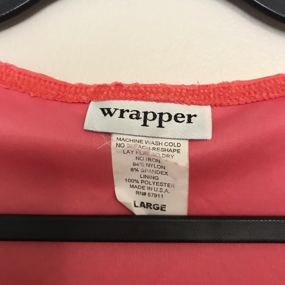 Wrapper Coral Crochet Tank Top - Picture 3 of 4